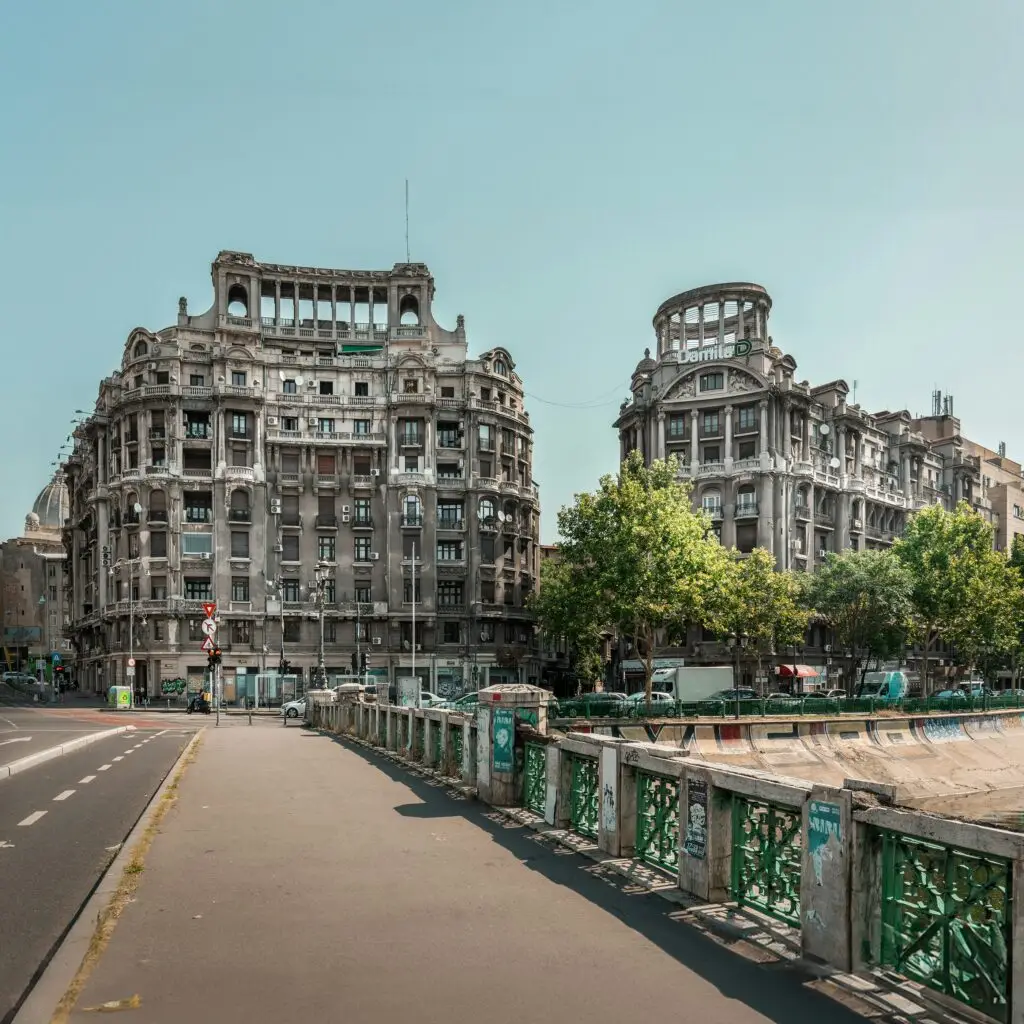 Must visit : Bucharest Must visit : Bucharest